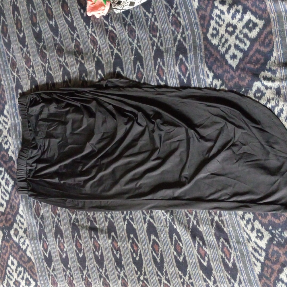 Shein silky black stretch skirt with slit